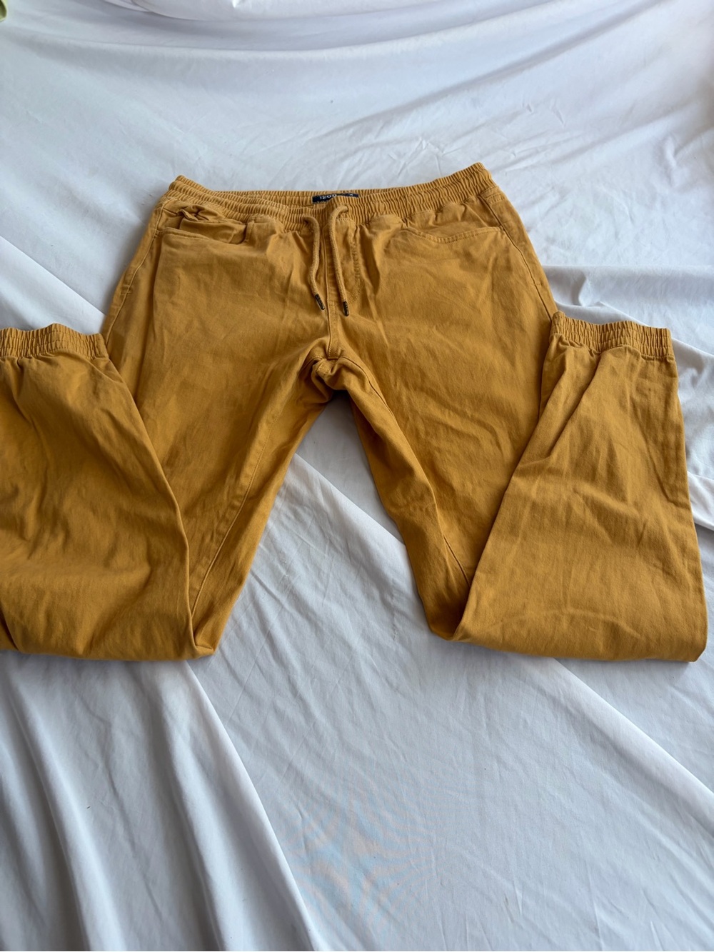 Izod Men's Drawstring Joggers in Mustard Gold